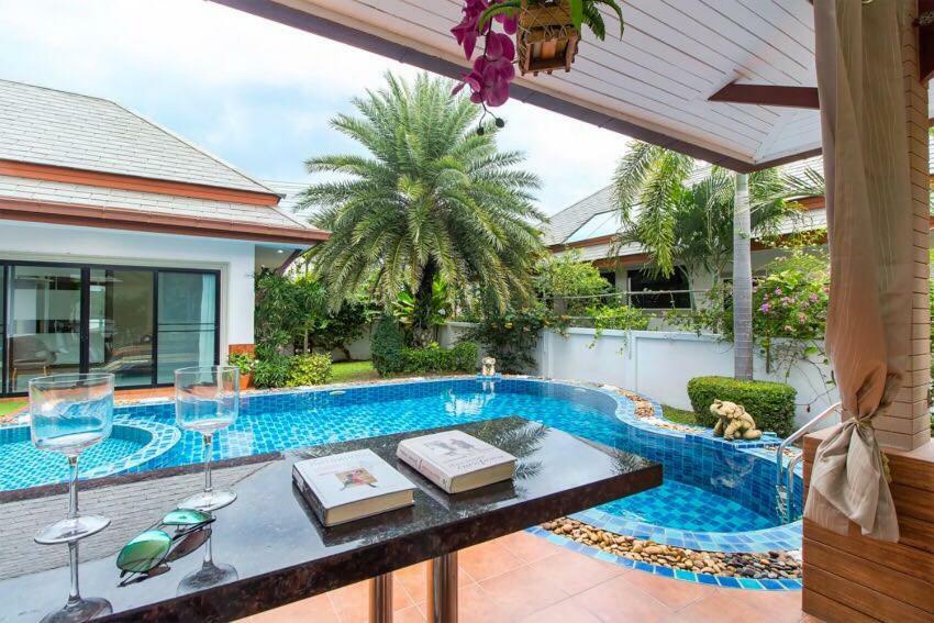 Villa Nataly Na Chom Thian Ngoại thất bức ảnh